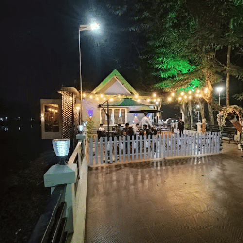 Lake House Cafe, Tezpur